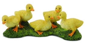 Ducklings Figure