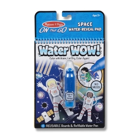 melissa-doug_water-wow-on-the-go-space-astronaut_01.jpg