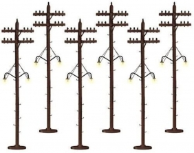 lionel_lighted-scale-telephone-poles_01.jpg
