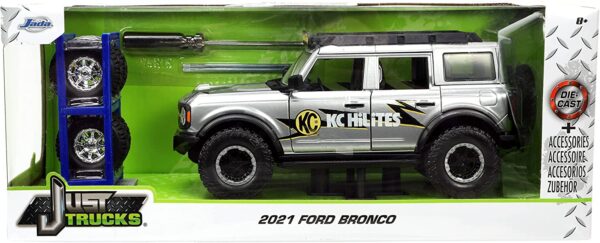 1/24 '21 FORD BRONCO SUV W/TIRES
