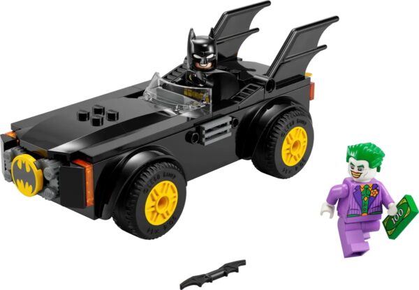 BATMOBILE PURSUIT:BATMAN VS. THE JOKER