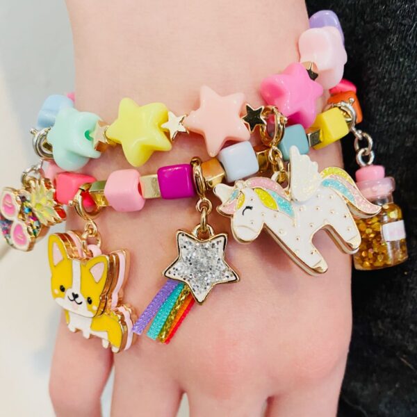 CHARM IT! GOLD PASTEL STAR STRETCH BRACE - Image 2