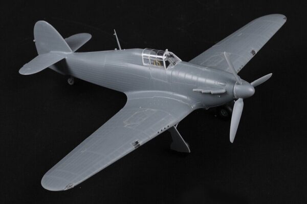 1/48 HURRICANE MK I FIGHTER - Image 2