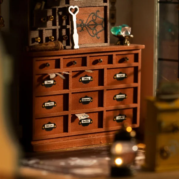 KIKI'S MAGIC EMPORIUM DIY MINIATURE HOUSE BY ROLIFE - Image 4