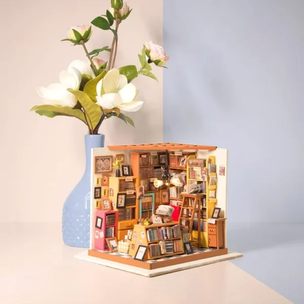 SAM'S STUDY DIY MINIATURE HOUSE BY ROLIFE - Image 4