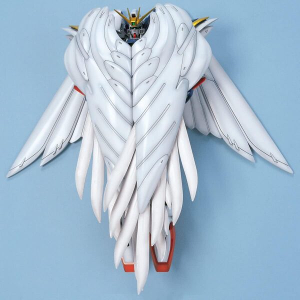 1/60 PERFECT GRADE GUNDAM WING W-GUNDAM ZERO CUSTOM - Image 2