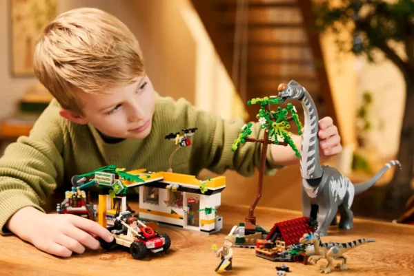 RAPTOR & TITANOSAURUS TRACKING MISSION-JURASSIC WORLD - Image 2