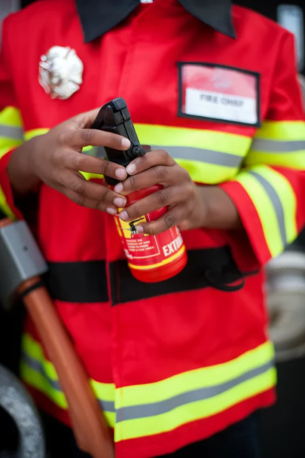 FIREFIGHTER SET (RED) W/ACCESS-SIZE 5-6 - Image 3