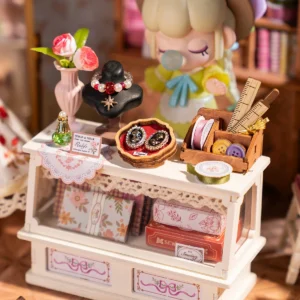 ELSA'S TAILORING DIY MINIATURE HOUSE-ROLIFE - Image 3
