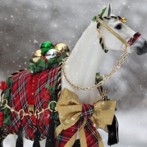 2026 HOLIDAY HOMECOMING HOLIDAY HORSE - Image 2