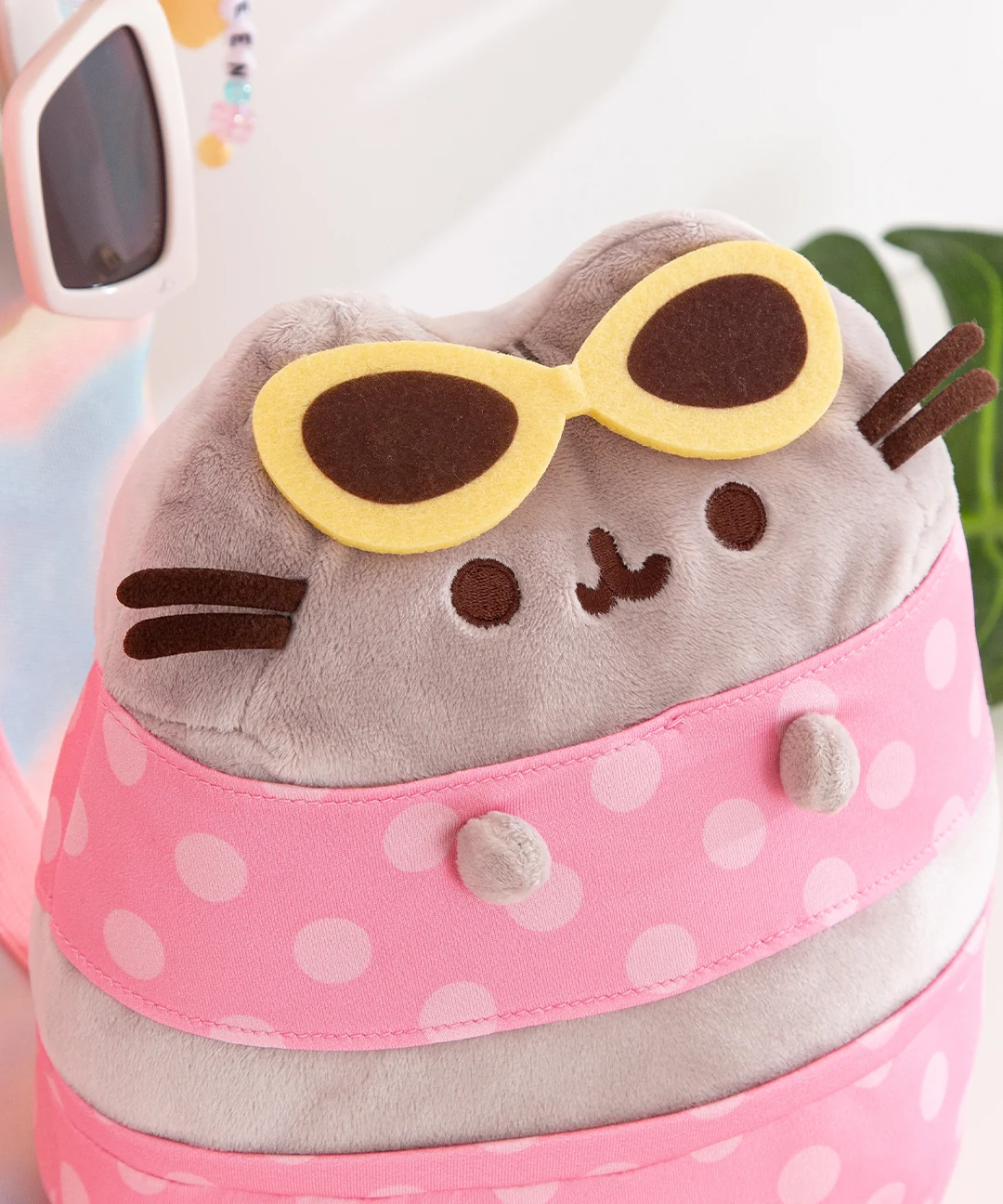 POOL PARTY PUSHEEN 9.5" - Image 3